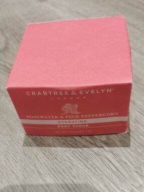 Crabtree & Evelyn Rosewater & Pink Peppercorn Hydrating Body Scrub - Coral Pink